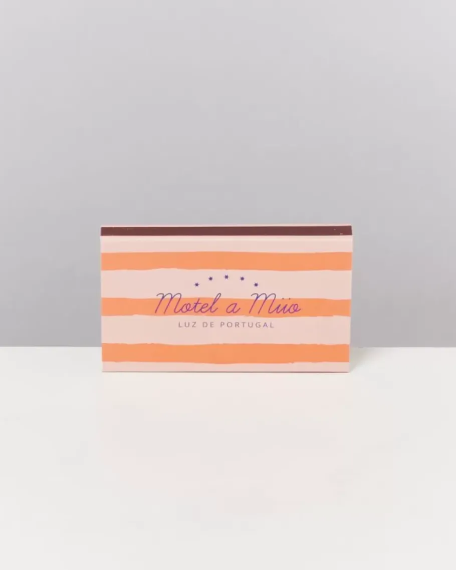 Motel a Miio Duftkerzen^Joao Duftkerze "Dia No Mar" Orange Grun