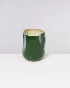 Motel a Miio Joao L^Joao Vase L Grun Vanille